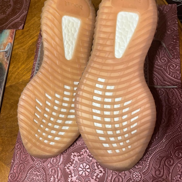 COPY - Yeezy Sneakers - Picture 2 of 4